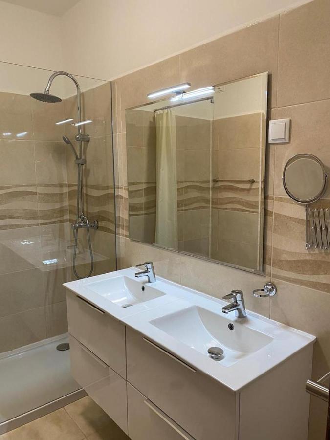 Cozy Apartment Near Oura Beach Albufeira Exteriör bild